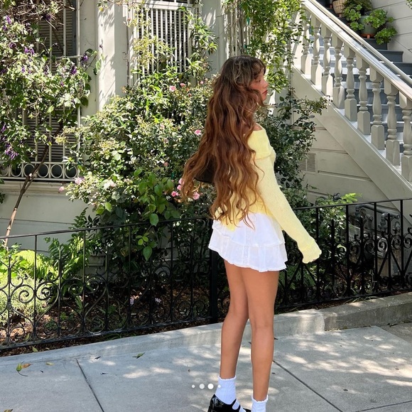 Urban Outfitters Kimchi Blue Yellow Fiona Off the Shoulder Sweater with Bow - Picture 4 of 14